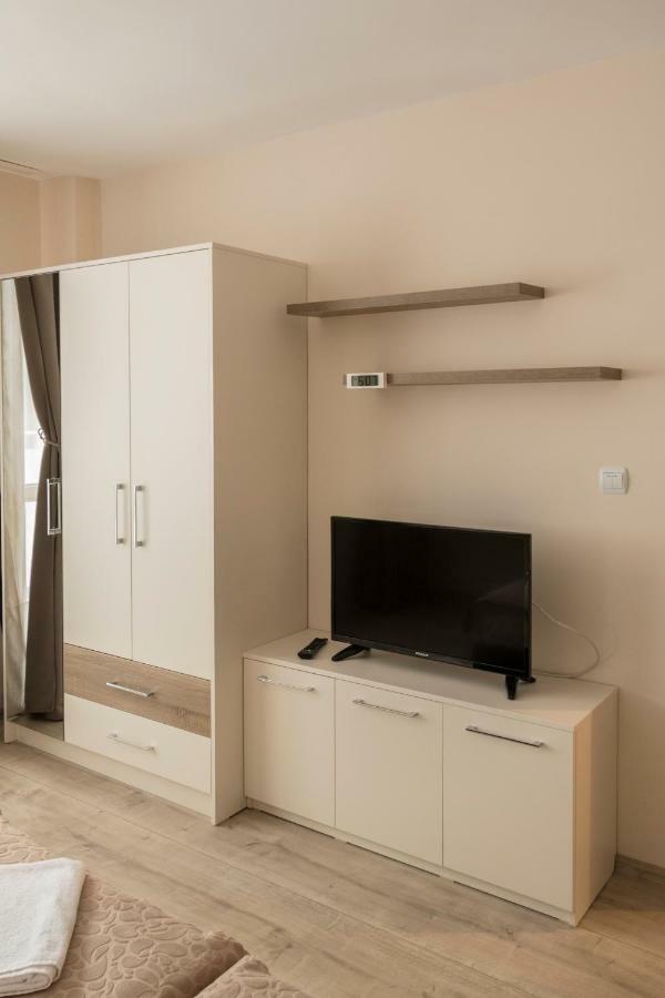 Margis Home Burgas Exterior foto